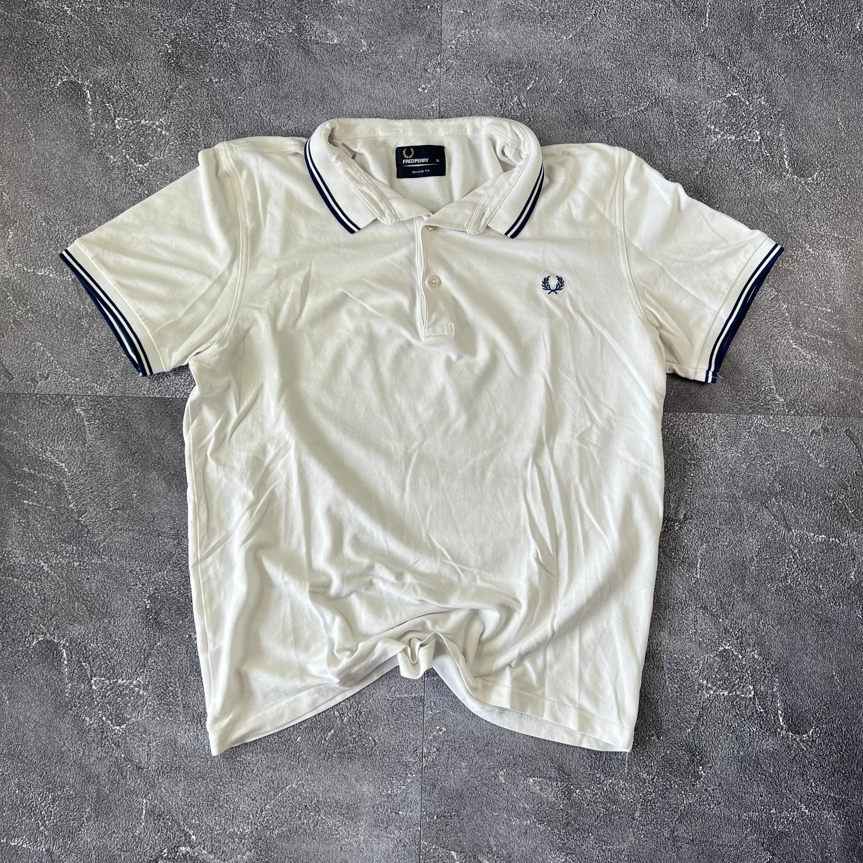 Fred Perry Poloshirt (XL)