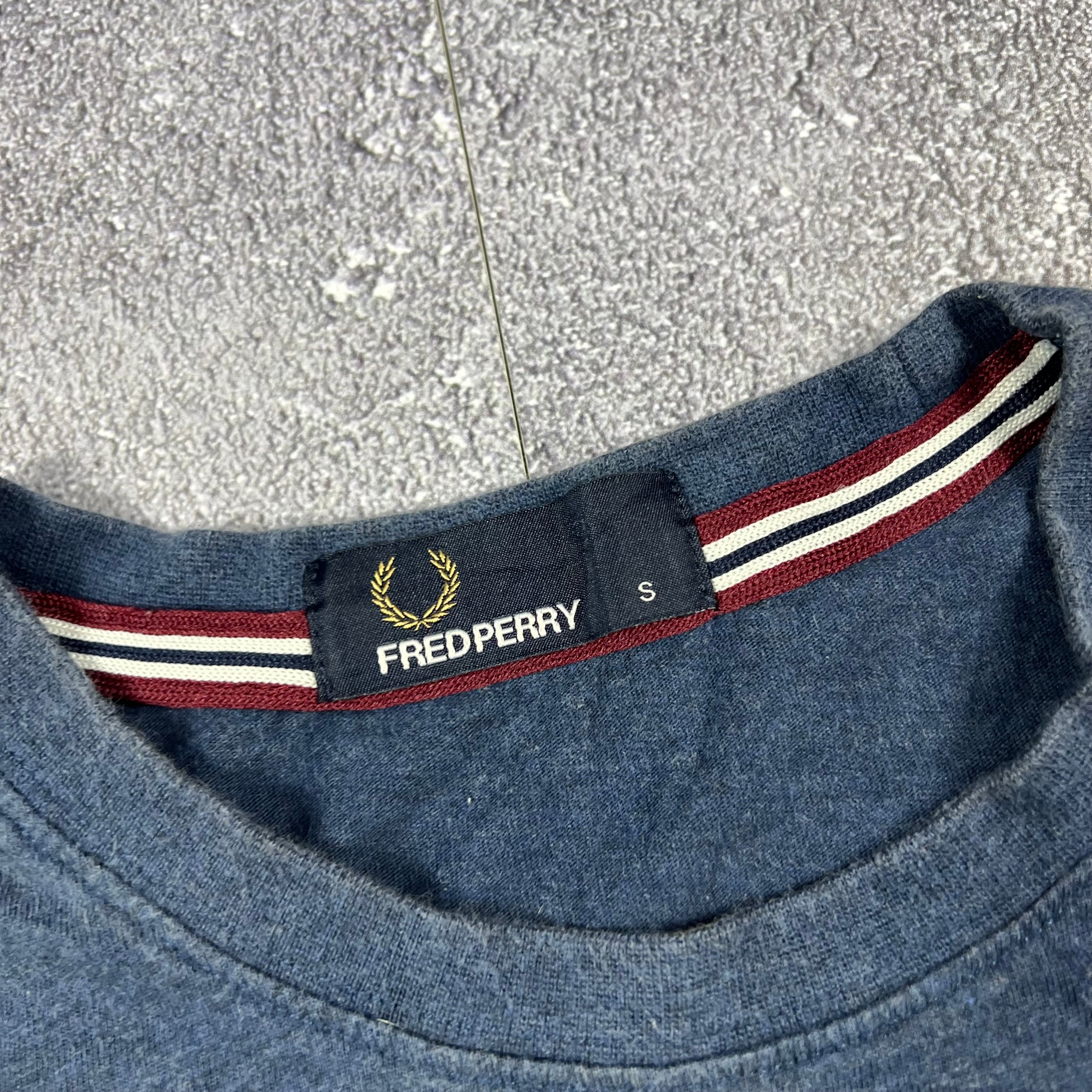 Fred Perry Tshirt (S)