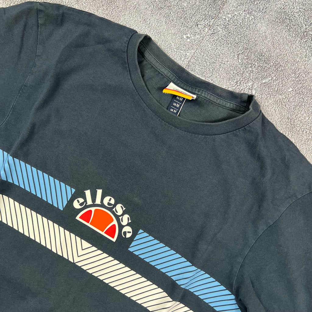 Ellesse Tshirt (M)