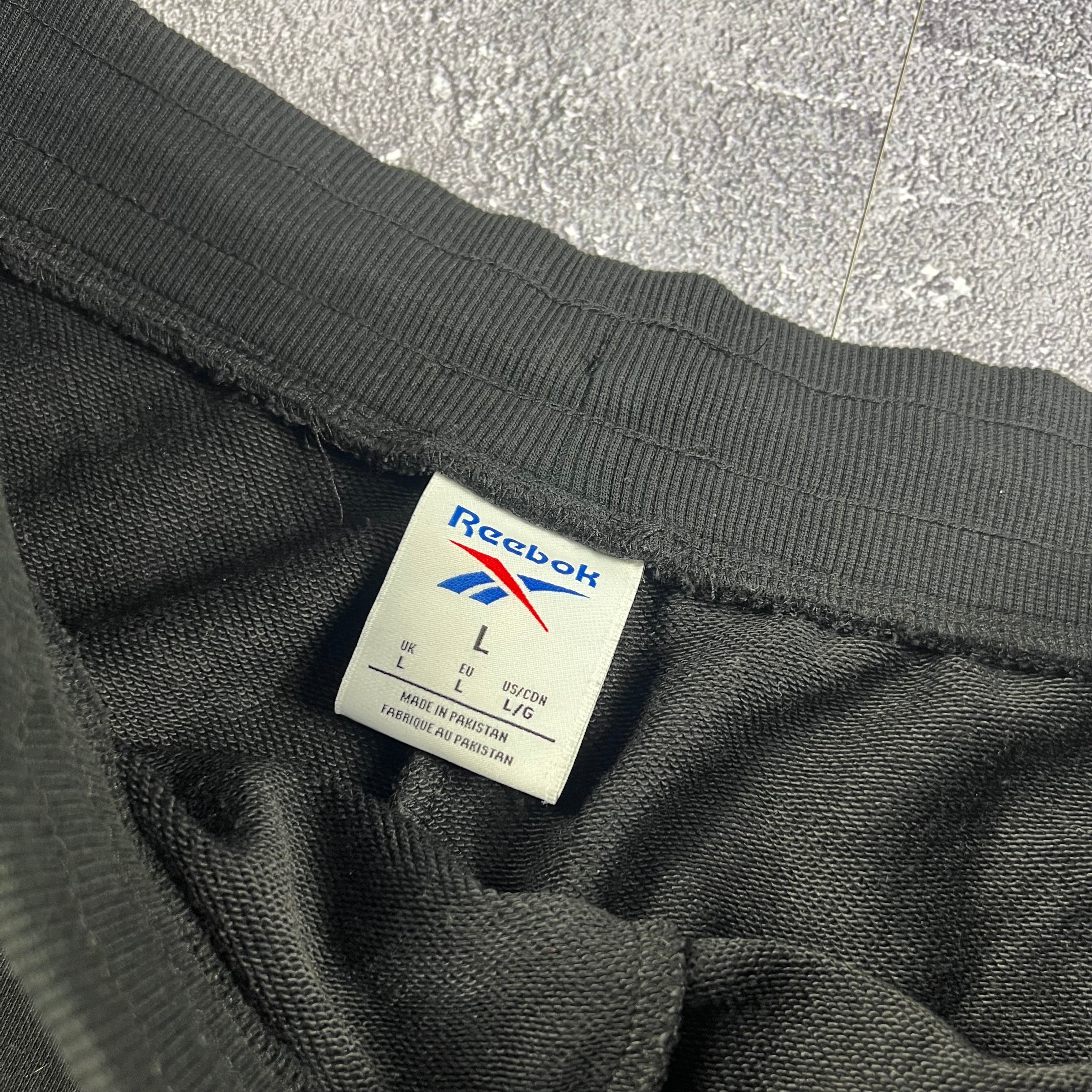 Reebok Shorts (L)