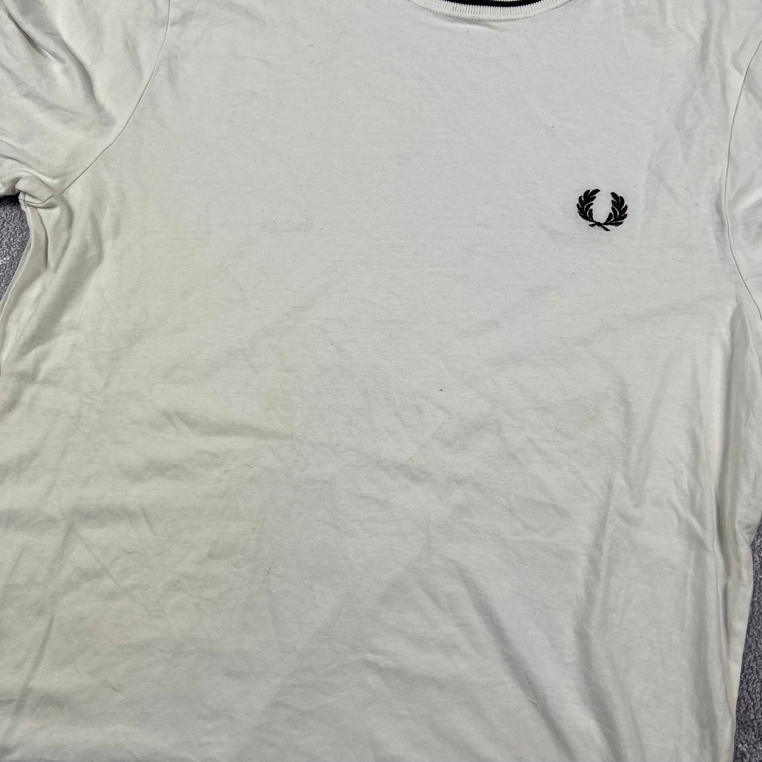 Fred Perry Tshirt (XS)