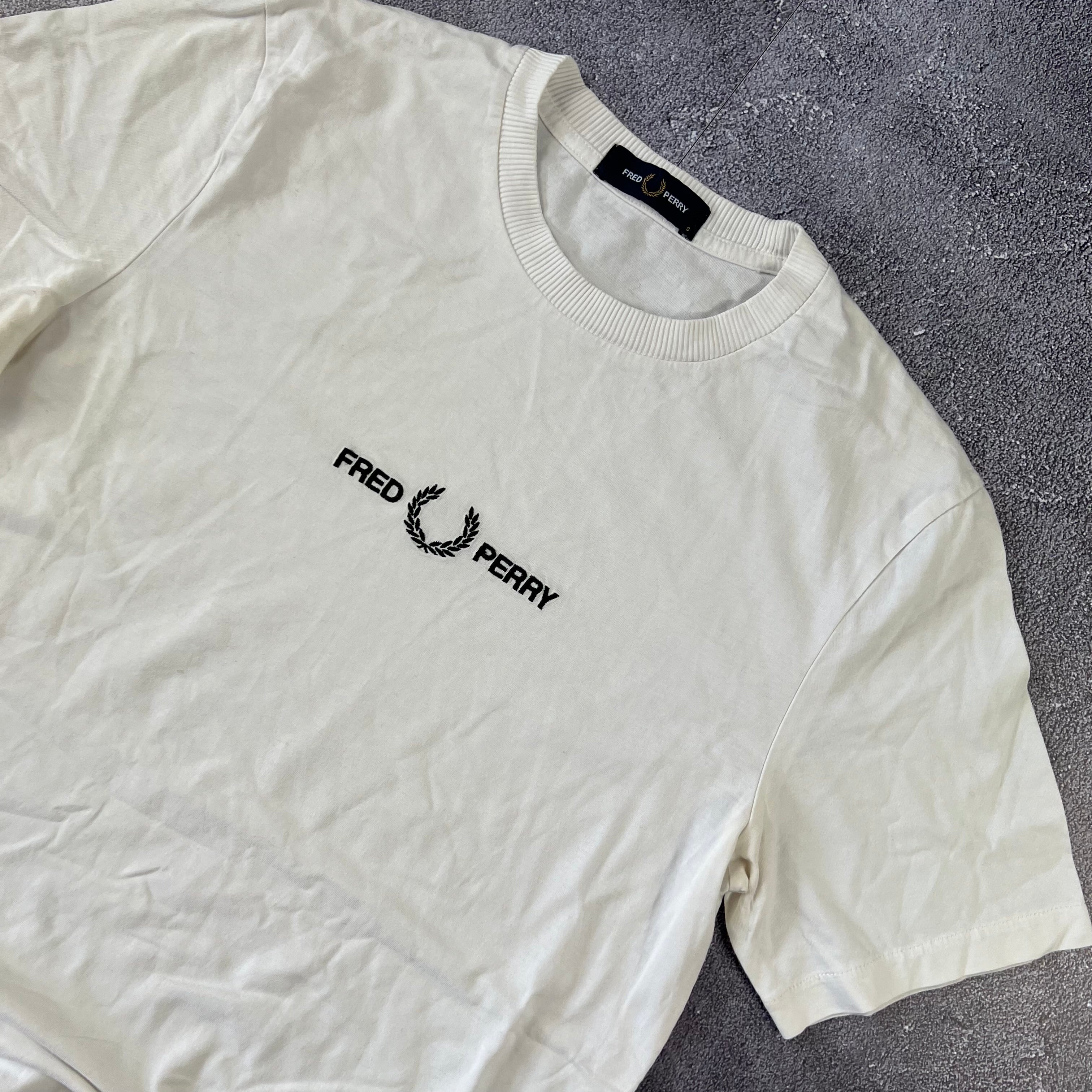 Fred Perry Tshirt (S)