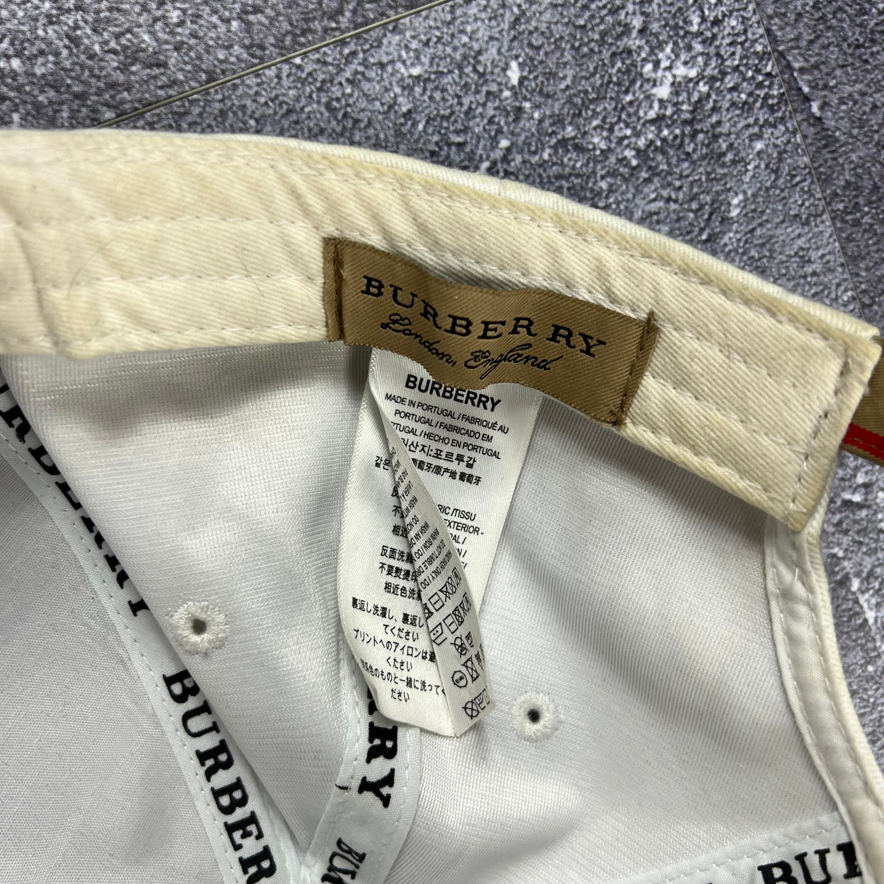 Burberry Cap (Unisex)