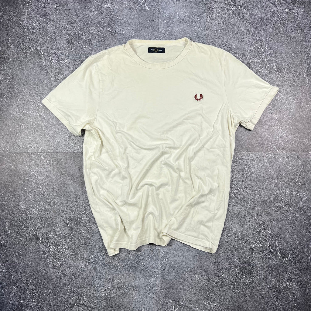 Fred Perry Tshirt(XL)