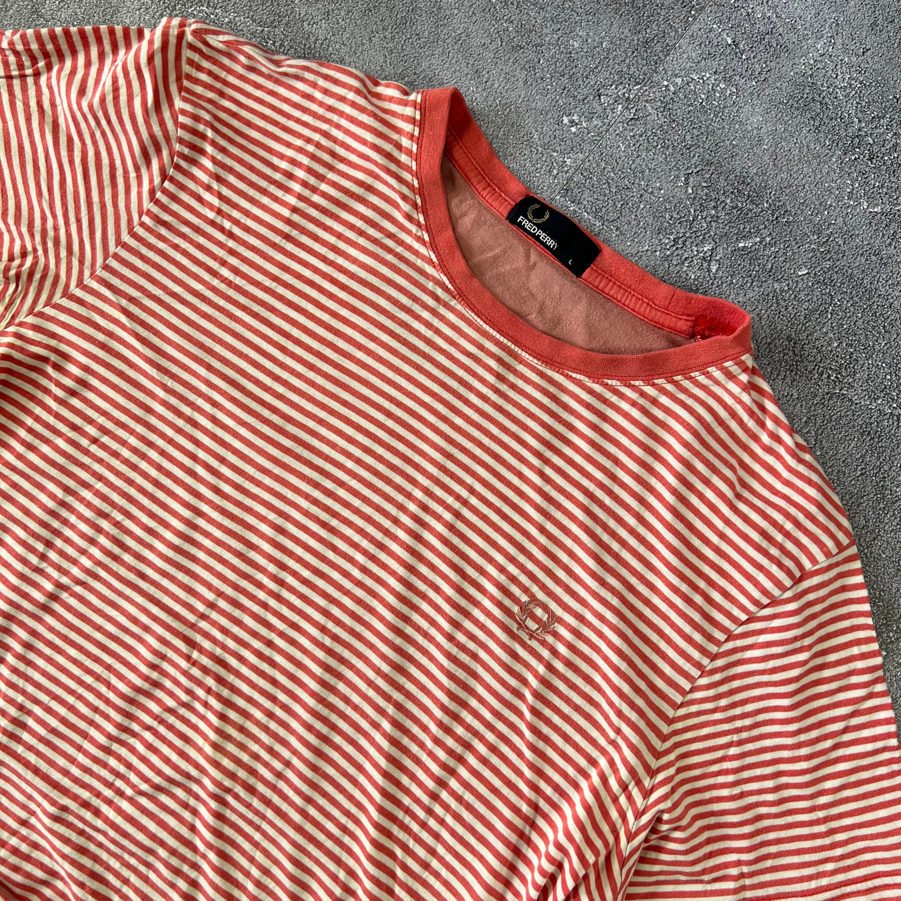 Fred Perry Tshirt (L)