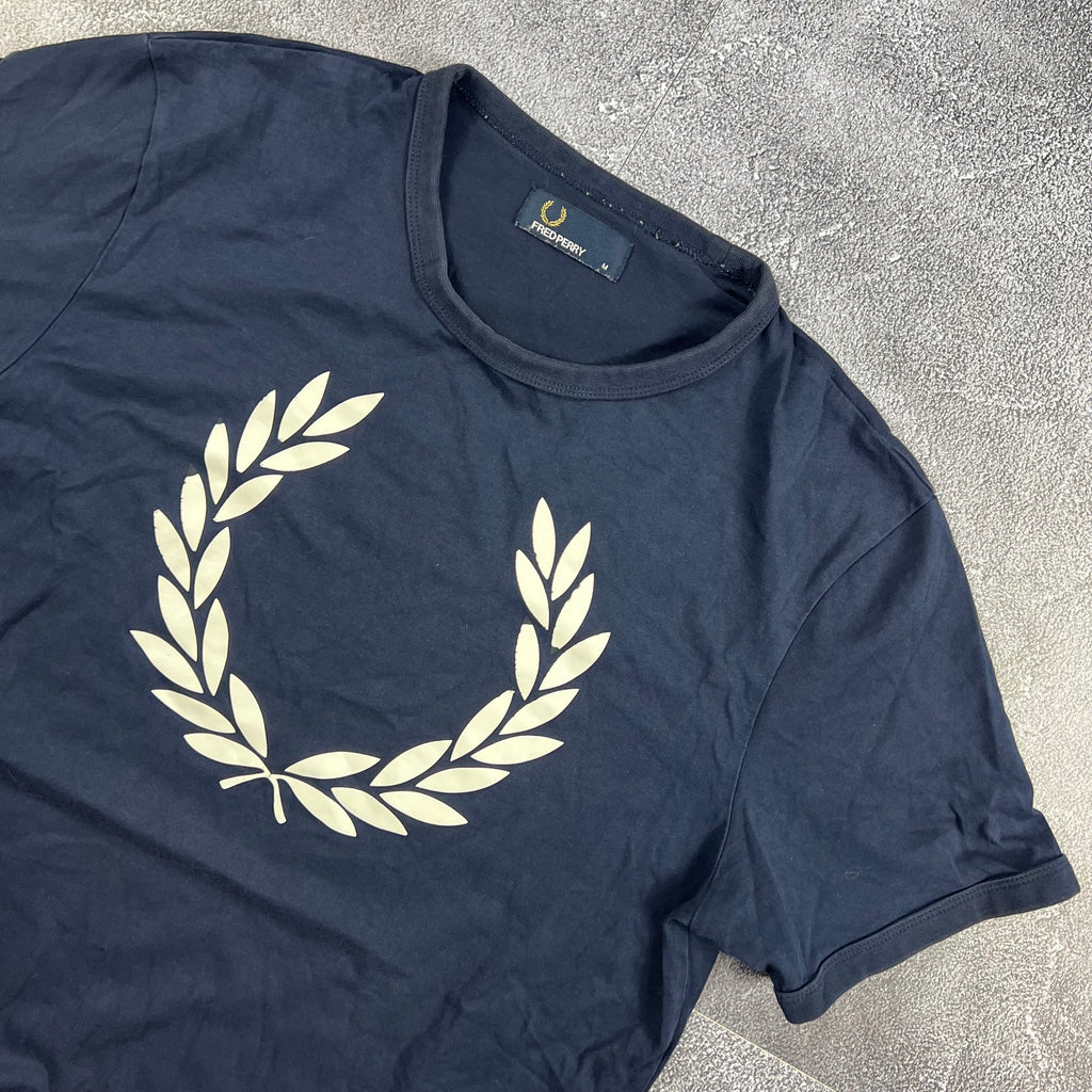 Fred Perry Tshirt (M)