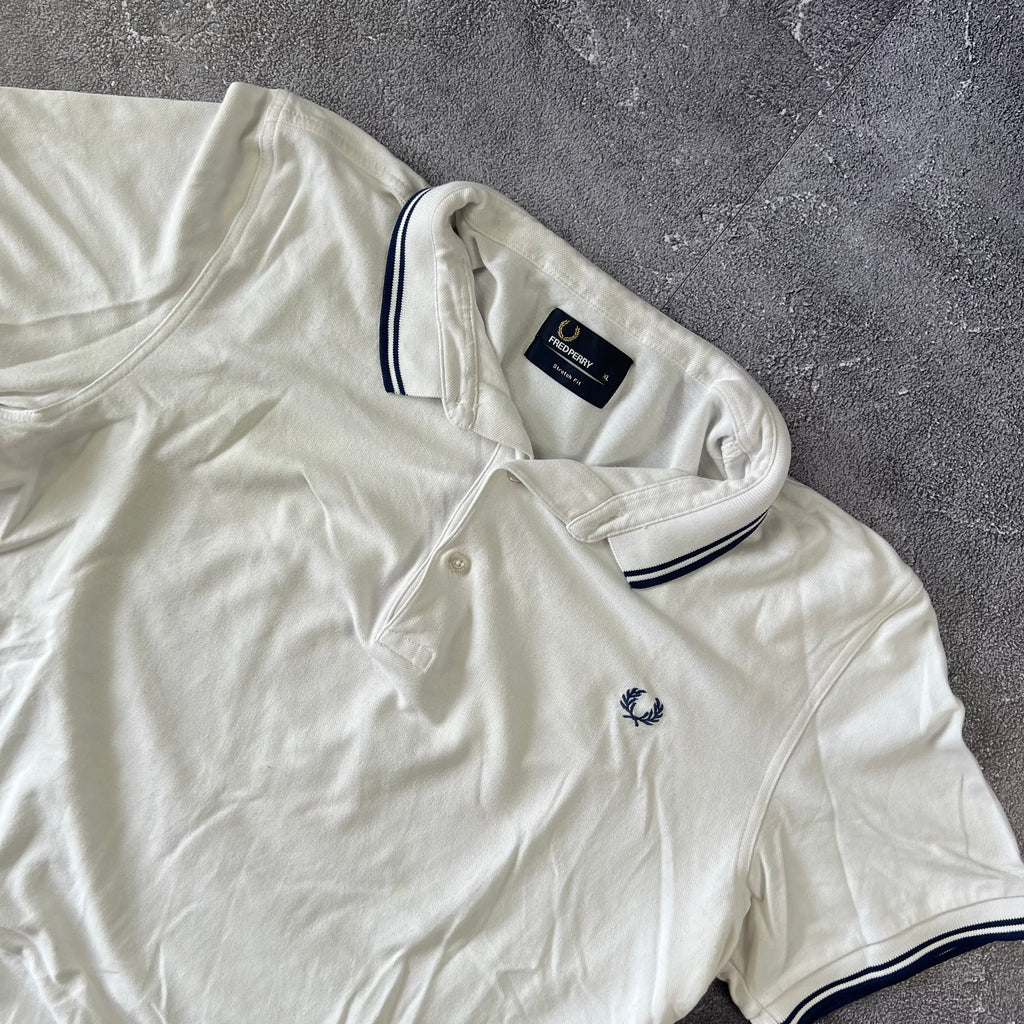 Fred Perry Poloshirt (XL)